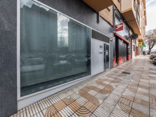 Local en venta en Pamplona de 301  m²