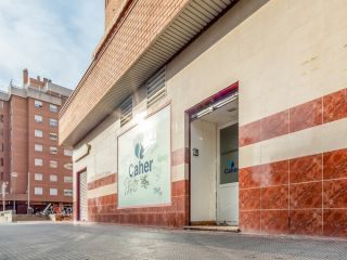 Local en venta en Zaragoza de 86  m²