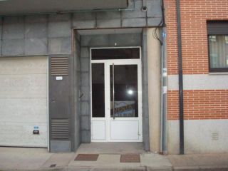 Piso en venta en Valencia De Don Juan de 94  m²