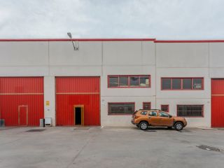 Nave en venta en Torres De La Alameda de 340  m²