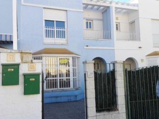 Unifamiliar en venta en Gerena de 114  m²