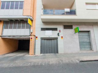 Plaza de garaje en venta en Calle CERVANTES 2 16, Villena 1