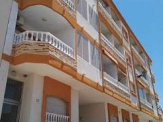 Piso en venta en Formentera Del Segura de 64  m²