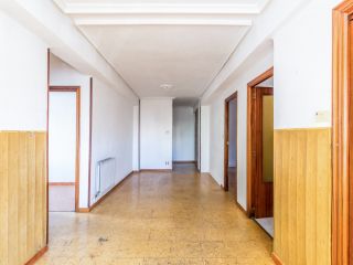 Piso en venta en Ba. Juan Xxiii, 22, Burgos, Burgos 6