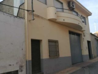 Local en venta en C. Barranco Almona, 1, Alcaudete, Jaén 2