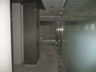 Local comercial en C/ Mossen Jacint Verdagues 8