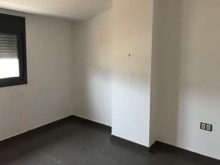 Piso en venta en C. Del Guix, 8, Vilanova Del Cami, Barcelona 3
