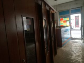 Piso en venta en C. Montseny..., Hospitalet De Llobregat, L', Barcelona 9