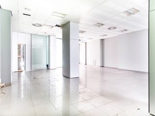 Local en venta en C. Jose Garcia Sanchez, 28, Zaragoza, Zaragoza 8