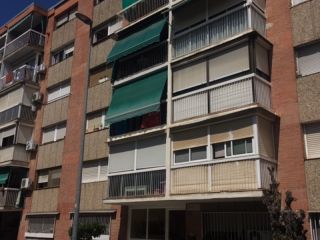 Piso en venta en Santa Perpetua De Mogoda de 65  m²