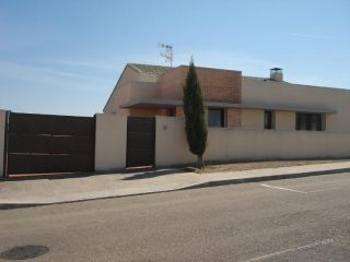 Unifamiliar en venta en Layos de 253  m²