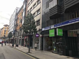 Oficina en C/ Melquiades Alvarez  2