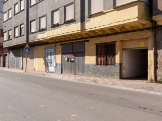 Local en venta en Avda. Arganza, 3, Cacabelos, León 2
