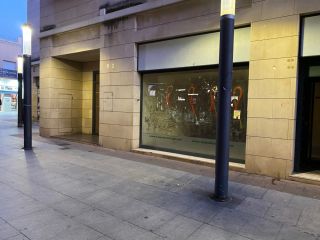 Local en venta en Viladecans de 284  m²