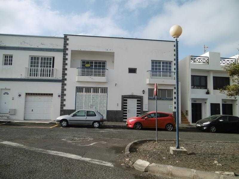 Promoción de viviendas en venta en c. el raso, 12 en la provincia de Las Palmas
