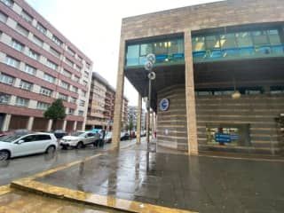 Local en Oviedo 9