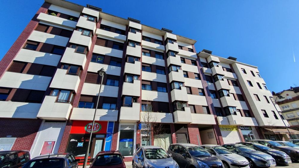 Promoción de viviendas en venta en c. hermanos campa, 2 en la provincia de Asturias