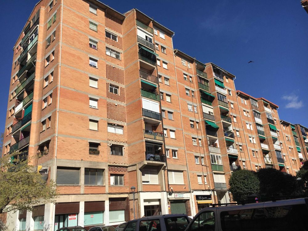 Piso en venta en C. Guadalhorce..., Terrassa, Barcelona