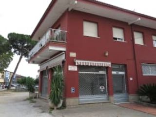 Local en venta en Santa Eulàlia De Ronçana de 257  m²