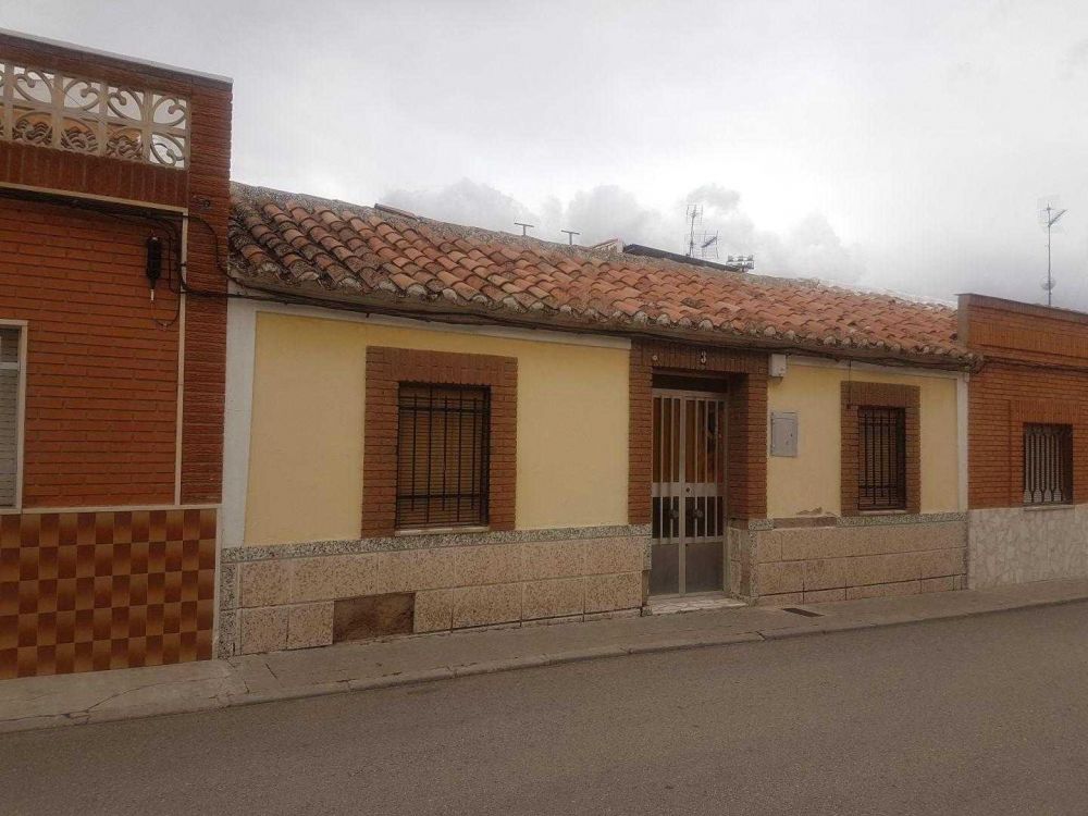 Duplex en venta en Valdepeñas por 30.000€ Duplex en venta en Valdepeñas por 30.000€ Duplex en venta en Valdepeñas por 30.000€ Duplex en venta en Valdepeñas por 30.000€