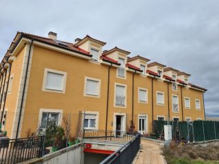 Piso en venta en Hontanares De Eresma de 75  m²