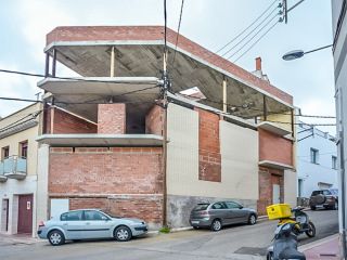 Promoción de edificios en venta en c. cabanyes, 83 en la provincia de Girona 1
