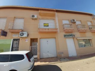 Piso en venta en Argamasilla De Calatrava de 305  m²