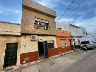 Vivienda en venta en c. jose mesa, 11, Linea De La Concepcion, La, Cádiz 2