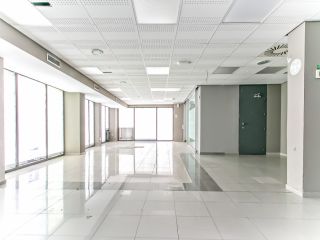 Local en venta en Premia De Mar de 177  m²