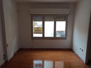 Piso en venta en C. Empuries, S/n, Girona, Girona 2