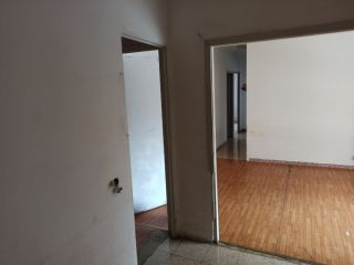 Piso en venta en C. Empuries, S/n, Girona, Girona 6