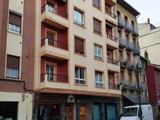 Piso en venta en Legazpi de 107  m²