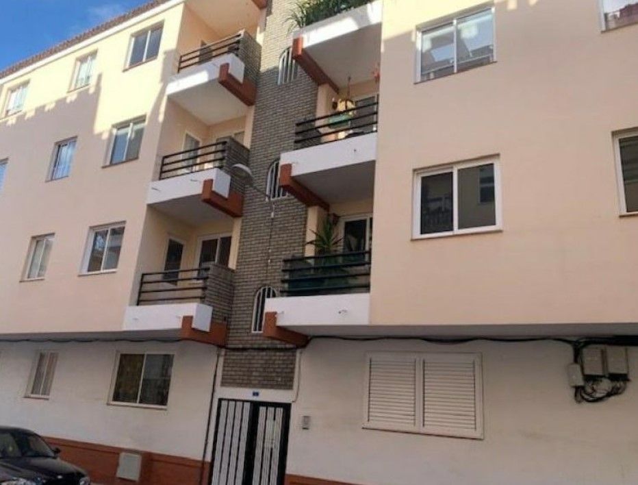 Promoción de viviendas en venta en c. antonio sosa, 1 en la provincia de Sta. Cruz Tenerife