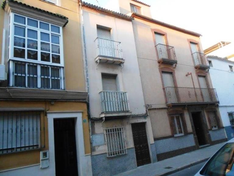 Casa en venta en C. Juan Blazquez, 68, Lucena, Córdoba