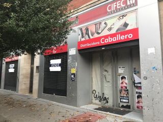 Local en venta en c. olite, 18, Pamplona, Navarra 1