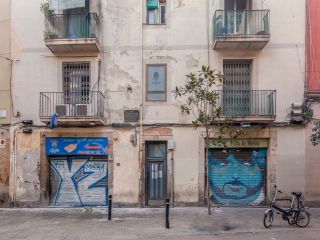 Piso en venta en Barcelona de 64  m²