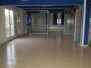 Local en venta en Gurb de 473  m²