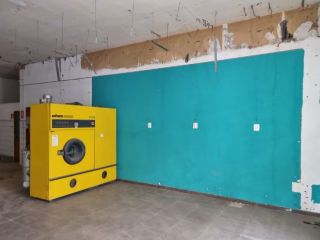 Local en C/ Navarra 4