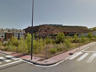 Suelo en Avda de la Rioja 8