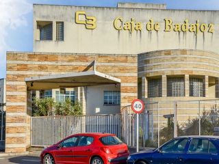 Piso en venta en Badajoz de 6151  m²