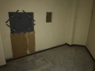 Local comercial en Av Torrente Gornal - El Hospitalet de Llobregat - 4