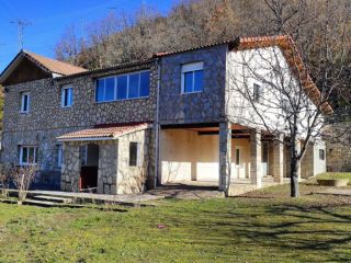 Chalet en venta en Pola De Gordón (la) de 192  m²