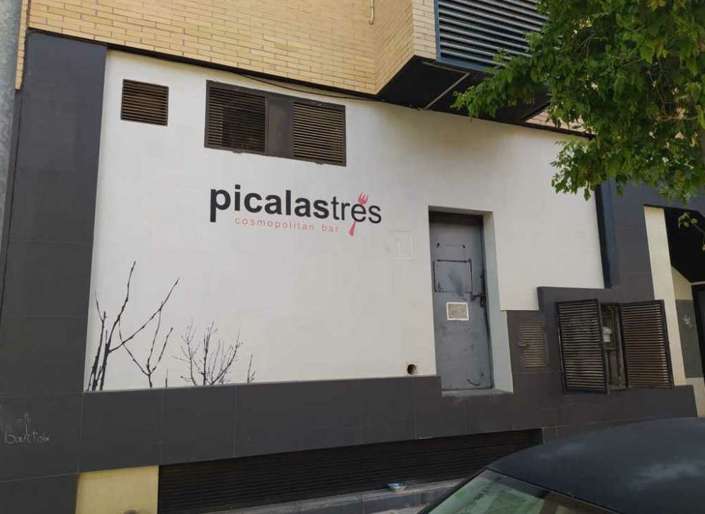 Local en C/ Pintor Juan Albert  – Yecla - Murcia