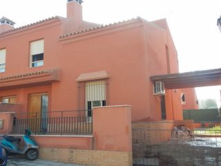 Chalet en venta en Sanlúcar La Mayor de 141  m²