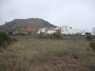 Terreno en venta en c. los callejones, parte sector ua-a-16, Arucas, Las Palmas