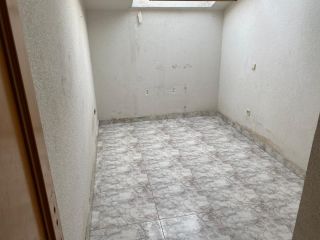 Piso en venta en Torres De La Alameda de 83  m²