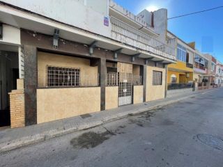 Vivienda en venta en c. azucena, 23, Chipiona, Cádiz 1