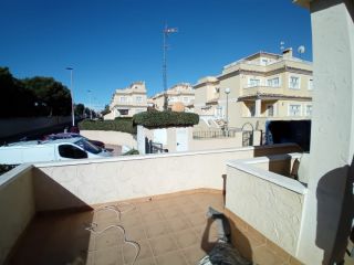 Vivienda en venta en c. maladeta, urb. los altos-residencial mariblanca xvi, fase 2, 19, Torrevieja, Alicante 2