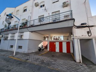 Garaje coche en venta en C. Conde De Vallellano, 64, Isla Cristina, Huelva 3