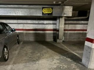 Garaje coche en venta en C. Azlor, 4, Huesca, Huesca 2